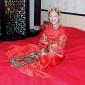 Suting in a Traditional Chinese Wedding Gown