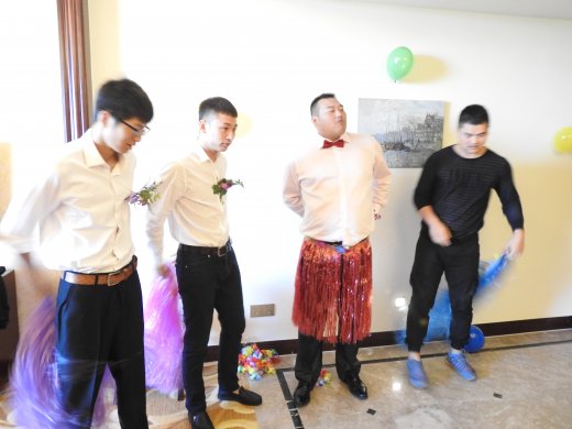  Daibing and the Groomsmen