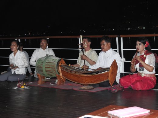 Musicians & Singers.