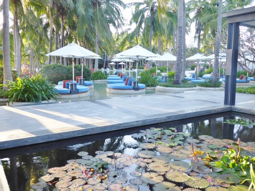 InterContinental Pool