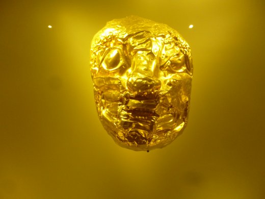 Museo del Oro - Face Mask