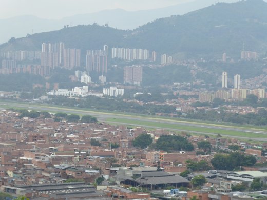 Cerro Nutibara.City Airport