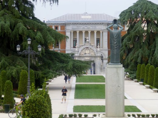 Looking to Del Prado