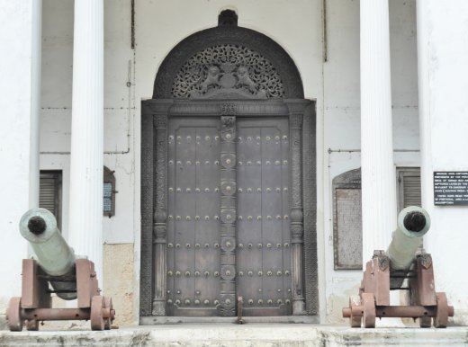 House of Wonders Door