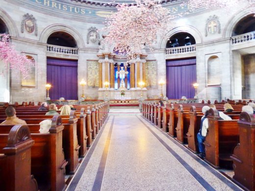 Marble Church, Interior