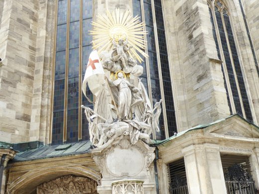 Statute at St. Stephen's