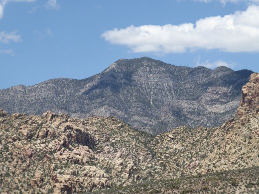  Driving through the Red Rock Canyon